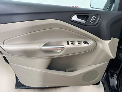 Used 2014 Ford Escape SE FWD image 28