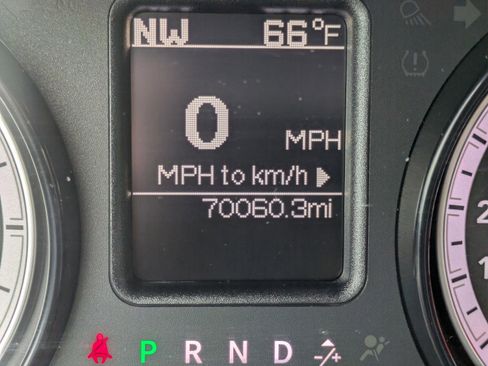 Used 2021 RAM 1500 Classic SLT image 31