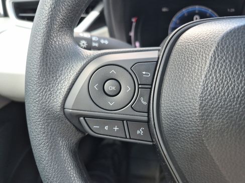 Used 2026 Toyota Corolla LE image 22