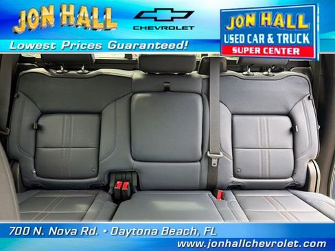Used 2023 Chevrolet Silverado 1500 High Country w/ Technology Package AWD/4WD image 24