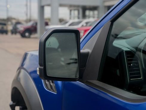 Used 2018 Ford F150 Raptor w/ Equipment Group 802A Luxury image 17