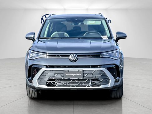New 2026 Volkswagen Taos SE image 8