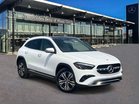 Used 2026 Mercedes-Benz GLA 250 4MATIC image 1