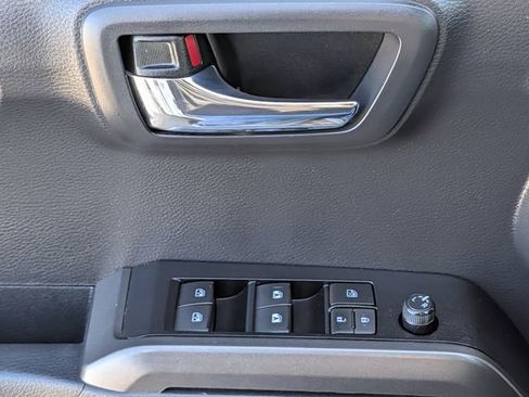 Used 2022 Toyota Tacoma TRD Sport w/ TRD Premium Sport Package image 23