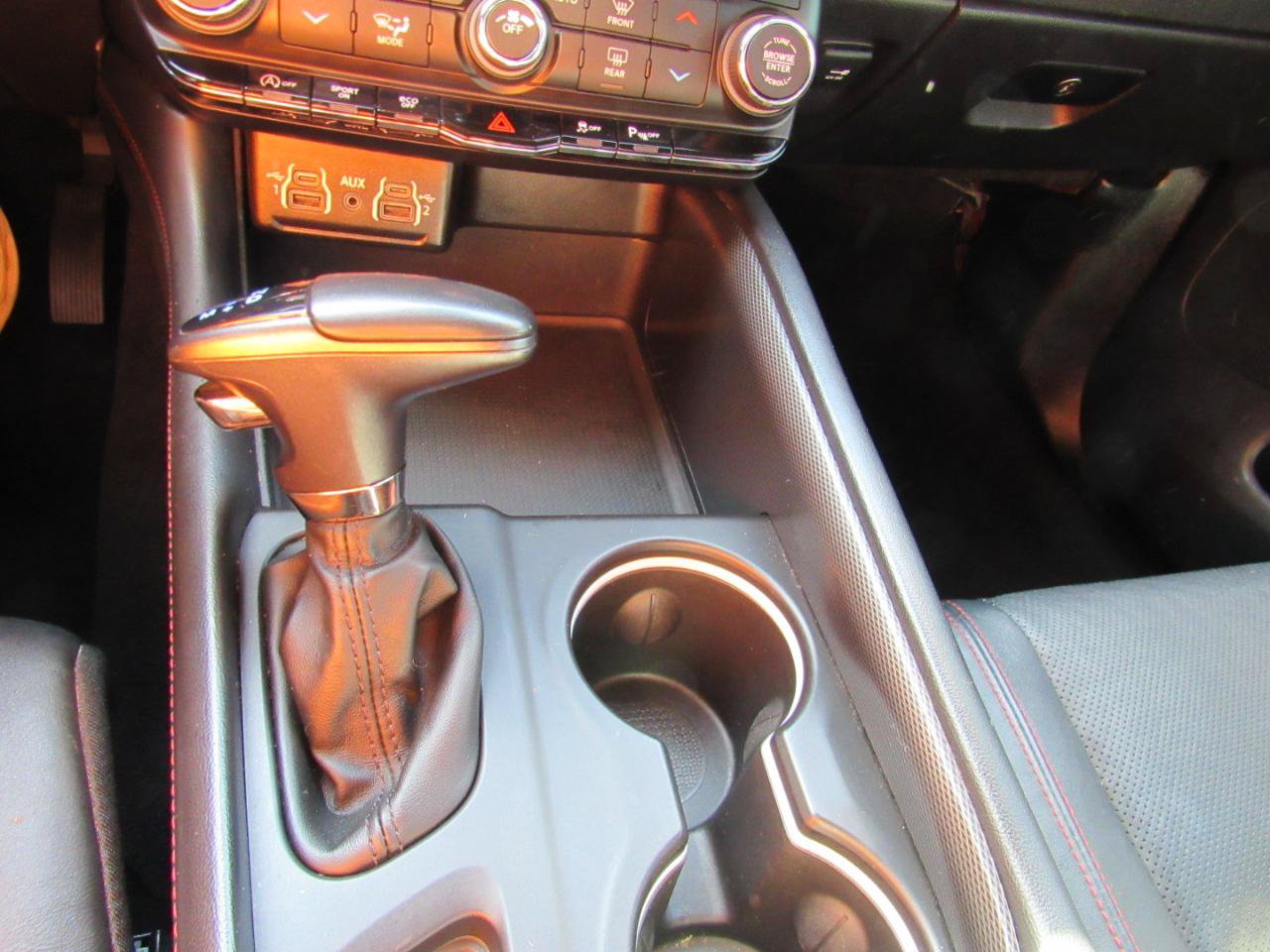 Used 2024 Dodge Durango GT AWD/4WD image 28