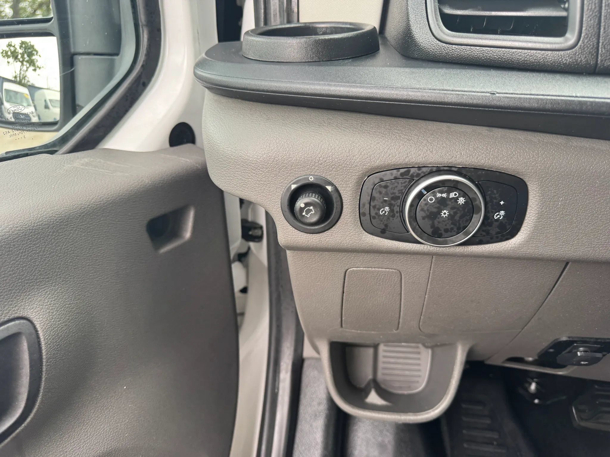 Used 2023 Ford Transit 350 DRW RWD image 24