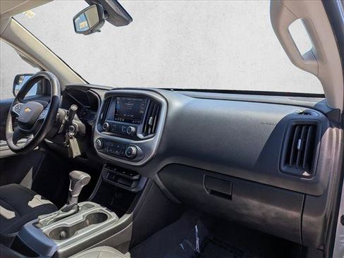 Used 2020 Chevrolet Colorado LT w/ LT Convenience Package RWD image 19