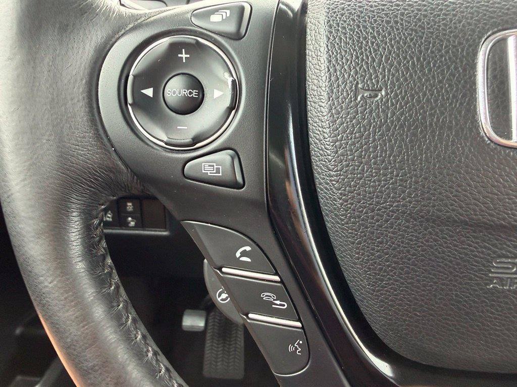 Used 2017 Honda Pilot Elite image 15