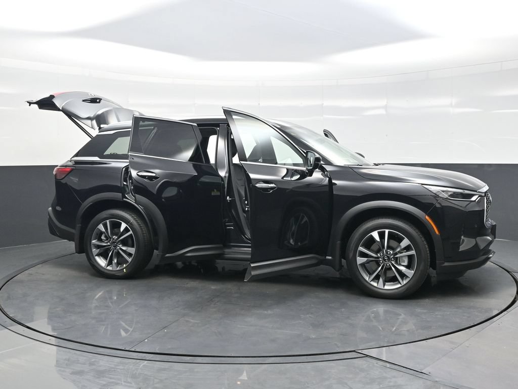 Certified 2025 INFINITI QX60 Luxe w/ Vision Package AWD/4WD image 54