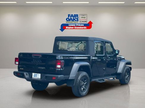 Certified 2023 Jeep Gladiator Sport w/ Trailer Tow Package image 5