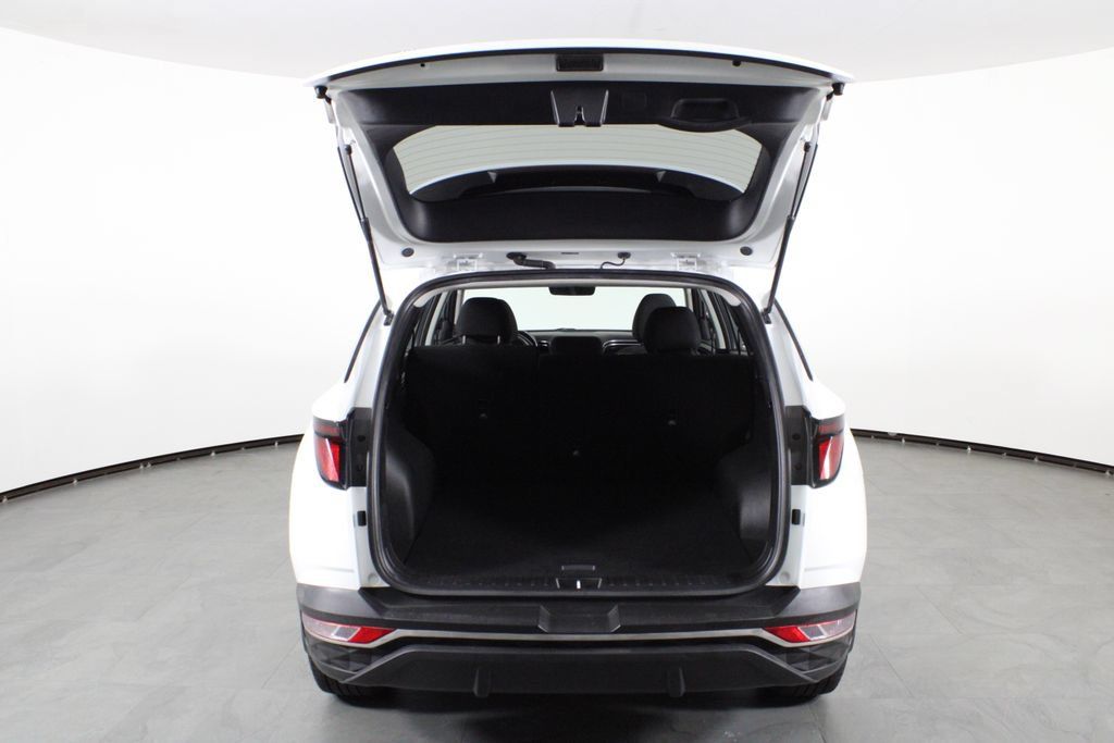 Certified 2022 Hyundai Tucson SE FWD image 17