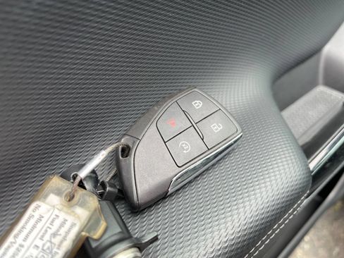Used 2025 Chevrolet Equinox LT FWD image 25