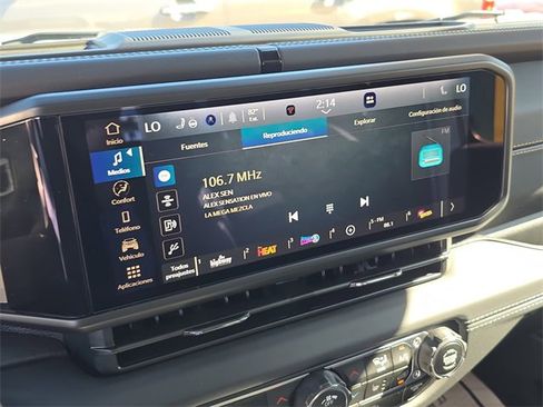 Used 2025 Jeep Gladiator High Tide image 20