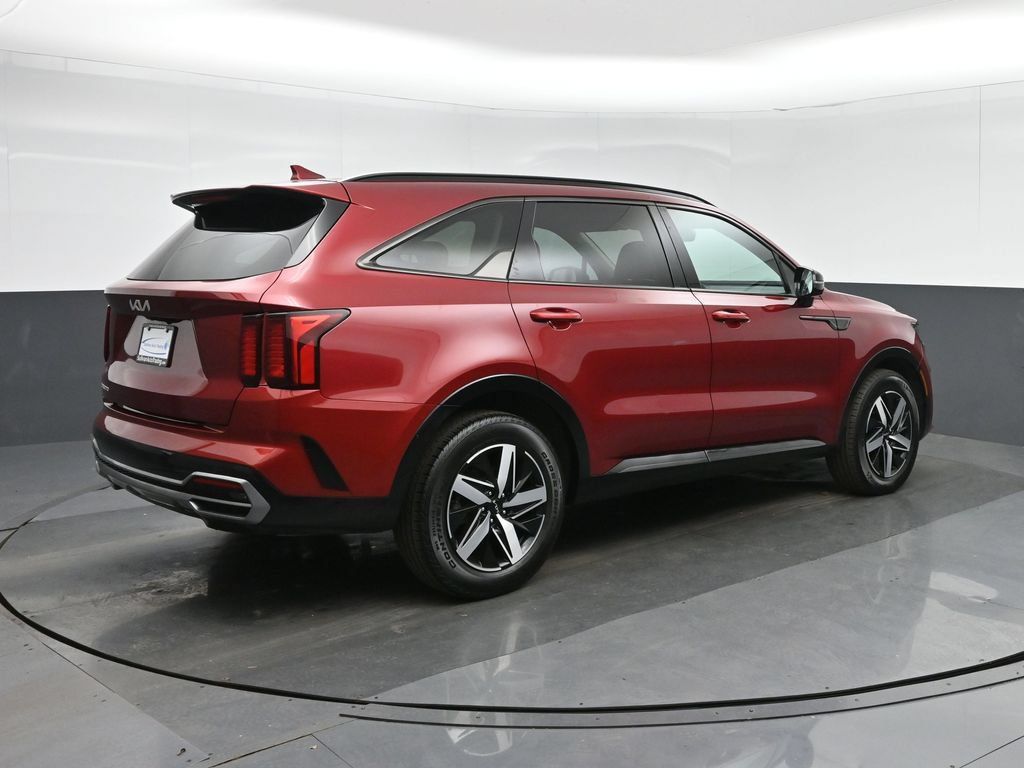 Used 2023 Kia Sorento S FWD image 7