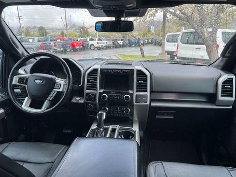 Used 2020 Ford F150 Lariat w/ Equipment Group 502A Luxury AWD/4WD image 22
