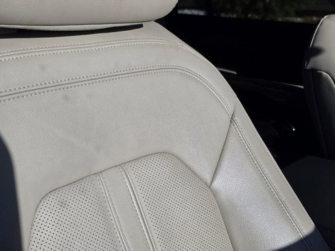 Used 2024 Ford Expedition Limited image 24