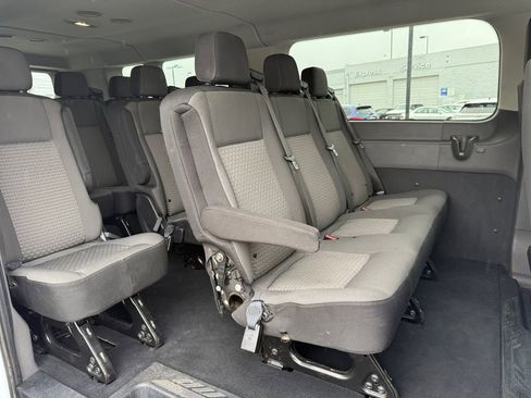 Used 2023 Ford Transit 350 XLT image 29