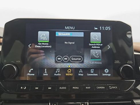 Used 2022 Nissan Pathfinder Platinum w/ Cargo Package FWD image 21