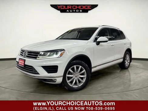 Used 2016 Volkswagen Touareg VR6 image 1