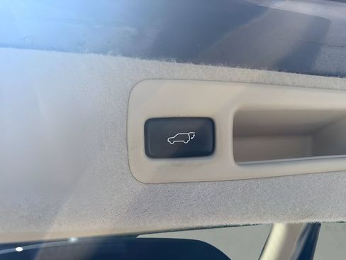 Used 2015 Lexus RX 450h FWD image 19