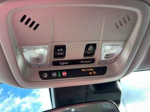Used 2023 Chevrolet Malibu LT FWD image 25