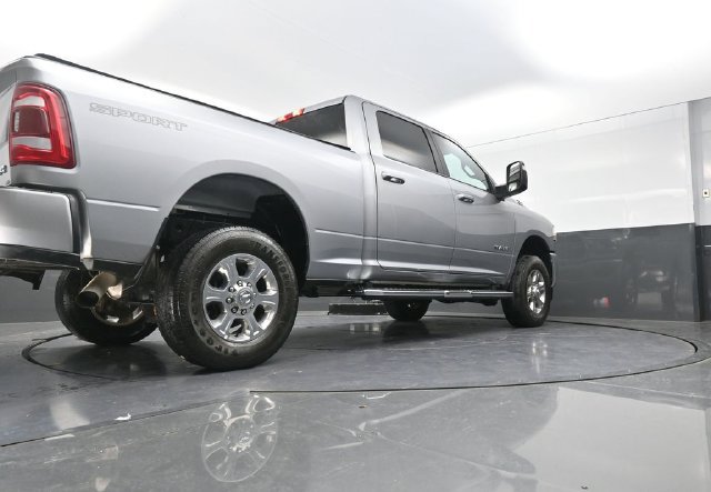 Used 2024 RAM 2500 Big Horn w/ Safety Group AWD/4WD image 37