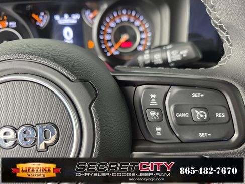 New 2026 Jeep Wrangler Unlimited Sport image 17