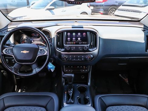 Used 2021 Chevrolet Colorado Z71 AWD/4WD image 16