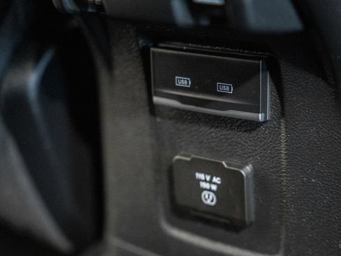 Used 2021 Jeep Wrangler Unlimited Sport AWD/4WD image 36