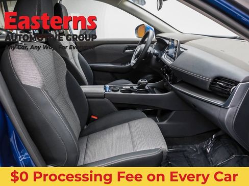Used 2022 Nissan Rogue SV AWD/4WD image 23