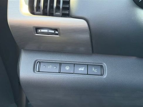 Used 2023 Nissan Pathfinder Platinum w/ Cargo Package FWD image 13