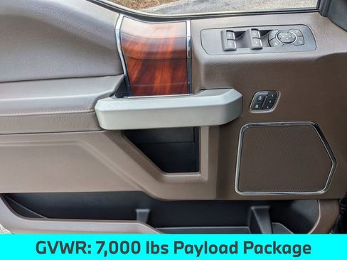 Used 2019 Ford F150 King Ranch image 13