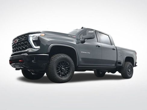 Used 2025 Chevrolet Silverado 2500 ZR2 w/ Technology Package image 29