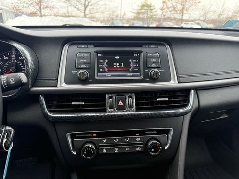 Used 2016 Kia Optima LX image 21