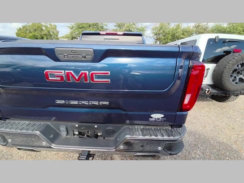 Used 2020 GMC Sierra 1500 SLT w/ SLT Premium Plus Package image 18