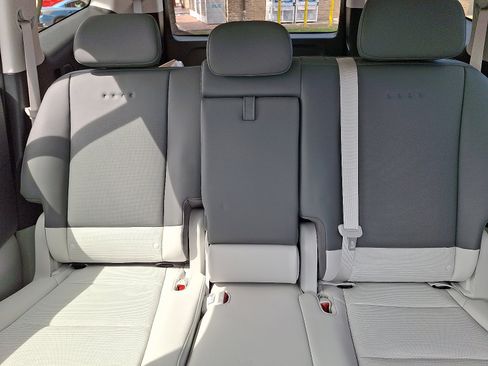 New 2026 Hyundai Ioniq 9 SEL image 13