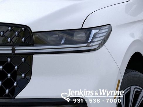 New 2026 Lincoln Navigator Black Label AWD/4WD image 18