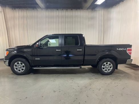 Used 2014 Ford F150 Lariat w/ Lariat Chrome Package image 10
