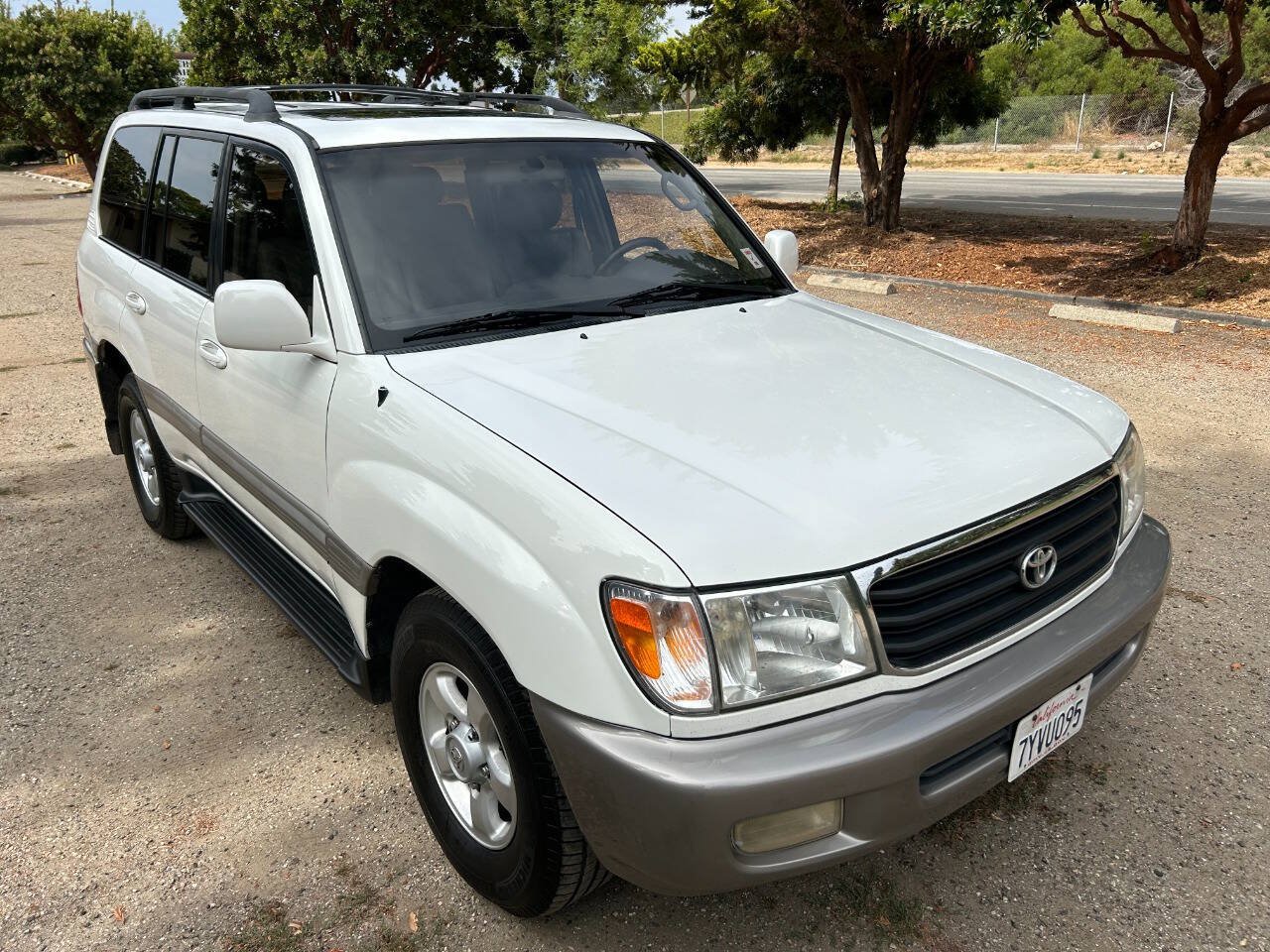 Used 1999 Toyota Land Cruiser AWD/4WD image 11