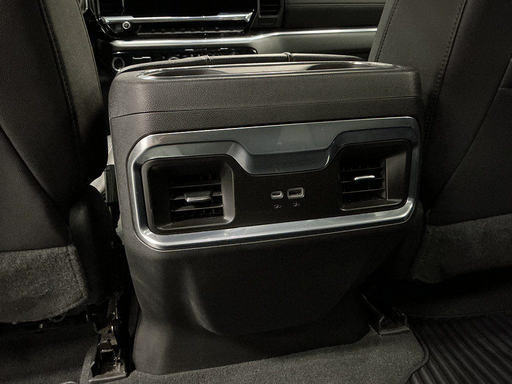 Used 2022 Chevrolet Silverado 1500 LTZ RWD image 23