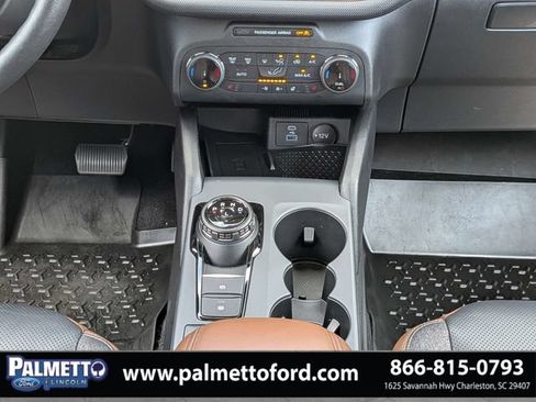 Used 2022 Ford Bronco Sport Outer Banks w/ Tech Package AWD/4WD image 18