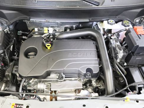 New 2026 Chevrolet Equinox LT w/ Safety and Technology Package FWD image 15