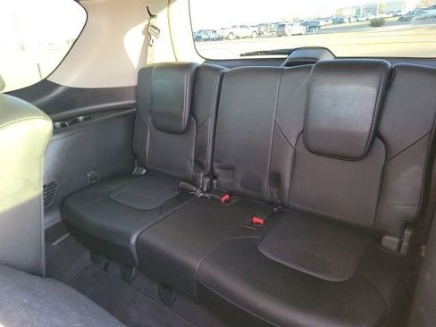 Used 2018 Nissan Armada SL w/ Premium Package image 18