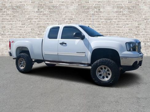 Used 2011 GMC Sierra 1500 SLE w/ Power Tech Package image 1