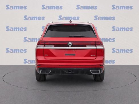 Used 2024 Volkswagen Atlas Cross Sport SEL R-Line AWD/4WD image 6