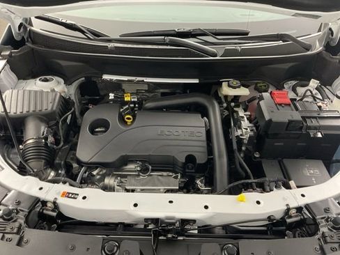 New 2026 Chevrolet Equinox LT w/ LPO, Floor Liner Package image 20