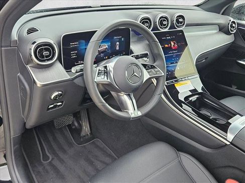 Certified 2026 Mercedes-Benz GLC 300 image 10