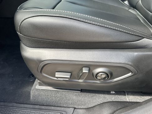 New 2026 Jeep Grand Cherokee L Limited image 18