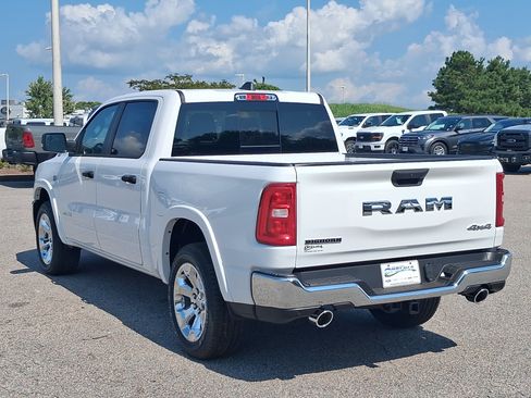 New 2026 RAM 1500 Big Horn AWD/4WD image 5