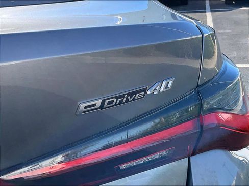 Certified 2025 BMW i4 eDrive40 w/ Premium Package image 10